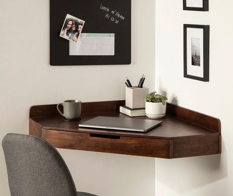 12 floating desks that look great and take up minimal space (2022)  - L Floating Shelf Corner, Floating Corner Desk, Floating Desks, Small Corner Desk, Studio In Casa, Shelf Corner, Floating Desk, Big Desk, Wall Desk