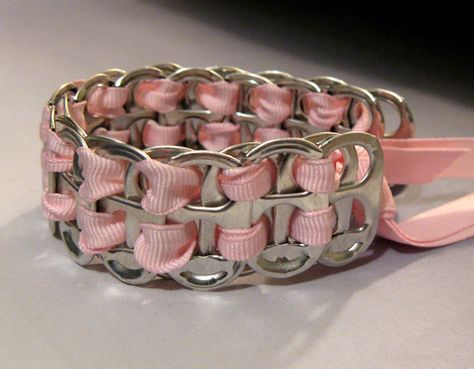 How to make a pop tab bracelet. Bracelets From Soda Can Tabs - Step 6 Can Tab Bracelet, Pop Top Crafts, Pop Tab Bracelet, Tab Bracelet, Pop Can Crafts, Pop Can Tabs, Soda Tab Crafts, Can Tab Crafts, Soda Can Tabs