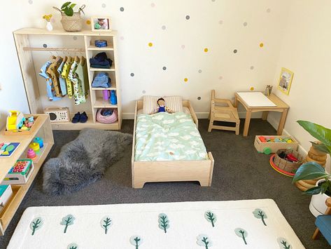 Montessori toddler room Sydney Australia two year old Montessori Home Decor, Montessori Bedroom Layout, Montessori Room 1 Year, Two Year Old Room, Toddler Montessori Room, Two Year Old Bedroom, Colorful Montessori Bedroom, Montessori Bedroom Decor, Montessori Boys Room