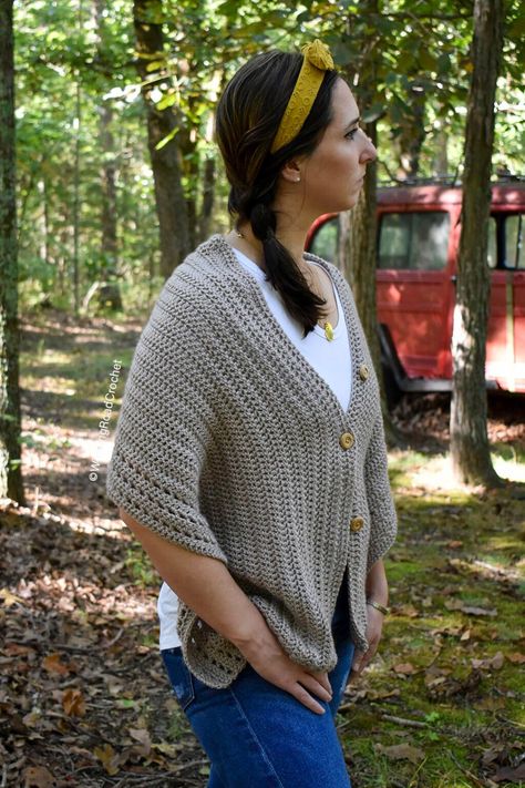 Crochet Poncho Pattern, Winding Road Crochet, Crochet Poncho Free Pattern, Diy Tank, Crochet Shrug Pattern, Crochet Ladies Tops, Crochet Poncho Patterns, Poncho Pattern, Crochet Fashion Patterns