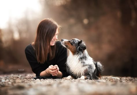 People And Their Dogs Photography, You And Your Dog Photoshoot, Dog And Person Photography, Pets And Owners Photography, Photo Shoot With Your Dog, Women With Dogs Photography, Girl Photoshooting Ideas With Dog, Puppy And Me Photoshoot, Photoshooting Dog And Girl