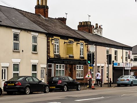 burton upon trent – Martyn's Blog Burton Upon Trent, Burton On Trent, Strawberry Field, The Rifleman, Brewing Beer, Old Pub, Local Brewery, Water Table, Old Maps