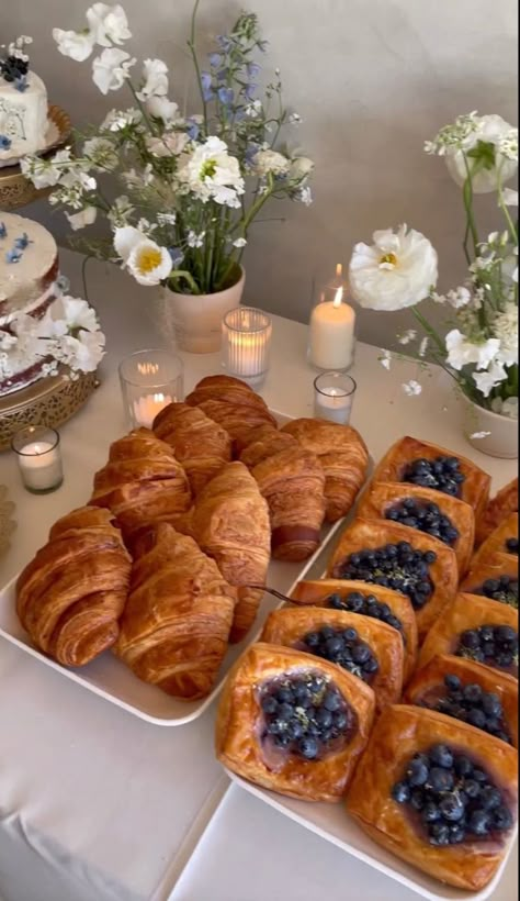 May Babyshowers, Aesthetic Brunch Food, Cafe Baby Shower Theme, Dessert Table For Baby Shower Boy, Blueberry Party Food, French Garden Bridal Shower Ideas, Cozy Baby Shower Ideas, Brunch Food For Baby Shower Ideas, European Baby Shower Theme