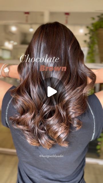 Aditi Dongre on Instagram: "Chocolate Brown 😍✨  Muse: @nidhiiii9   Technique:#babylightsandbalayage  Tone: #chocolatebrownhair   #chocolatehair #warmtones #balayaged #balayageandpainted #trendinghair #trendinghaircolor #instahair #instahaircolour #haircolourtrends #hairreels #feelitreelit #trendingreel #bestofbalayage #haircolorideas #haircolourist #hairtrend #hairfashion #explorepage #explorehair #reelsindia #haircolouring #indianhair #brownhaircolor #mastersofbalayage" Brown Colour Dress Indian, Hair Color For Golden Skin Tone, Chocolate Brown Hair Indian Skin, Hair Colour On Indian Skin Tone, Global Hair Colour For Indian Skin Brown, Hair Colours For Brown Skin Indian, Best Hair Colour For Indian Skin Tone, Hair Color For Indian Skin Tone, Global Hair Colour For Indian Skin