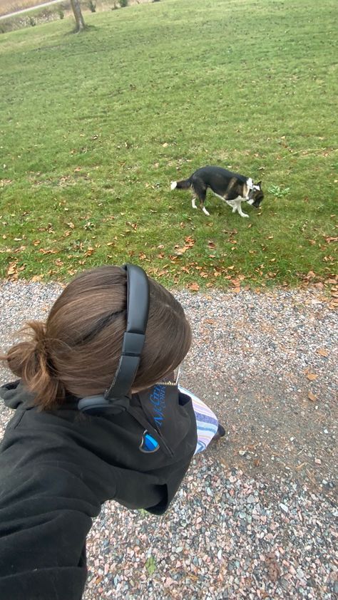 Dog Walk Aesthetic Couple, Dog Walking Aesthetic City, Dog Walk Asthetic, Walk Dogs Aesthetic, Walks With Dog Aesthetic, Walk The Dog Aesthetic, Walking Your Dog Aesthetic, Going On A Walk Outfit, Walking Asthetic Pic