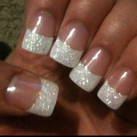 Sparkly French Manicure, Nail Art Mariage, Glitter French Nails, Gel French Manicure, Glitter French Tips, Wedding Manicure, Glitter French Manicure, French Pedicure, French Manicure Designs