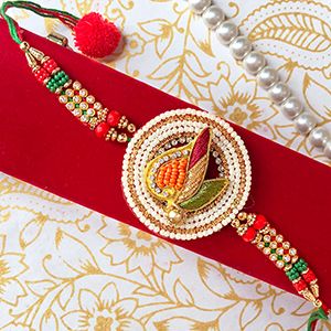 Rakhi Diy, Happy Raksha Bandhan Wishes, Buy Rakhi Online, Raksha Bandhan Wishes, Hanging Crafts, Rakhi Online, Rakhi Making, Rakhi For Brother, Pearl Crafts