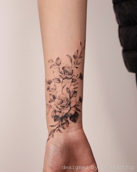 Rose Vine Tattoos, Botanical Tattoo Design, Flower Vine Tattoos, Wrap Around Wrist Tattoos, Rose Tattoo On Arm, Around Arm Tattoo, Wrap Around Tattoo, Wrap Tattoo, Flower Tattoo Drawings