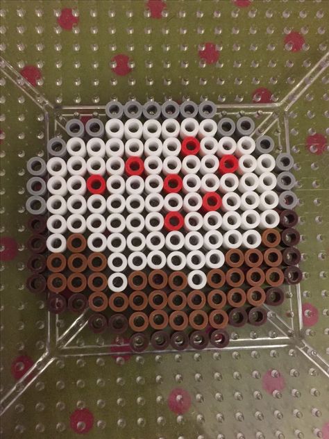 Minecraft Cake Perler Beads, Cake Perler Beads, Nannying Activities, Perler Minecraft, Perler Bead Minecraft, Perler Ideas, Easy Perler Beads Ideas, Beads Design, Hama Beads Design