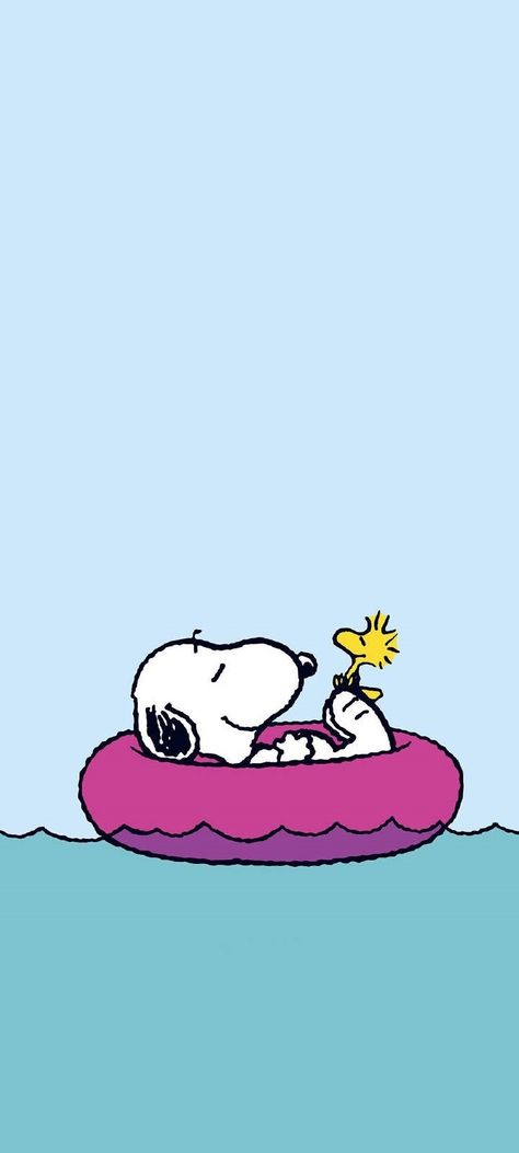 Snoopy Surfing Wallpaper, Snoopy At The Beach, Beach Snoopy, Charlie Brown Summer Wallpaper, Summer Cartoon Wallpaper, Snoppy Wallpapers Summer, Peanuts Summer Wallpaper, 4th Of July Snoopy Wallpaper, Snoopy Swimming