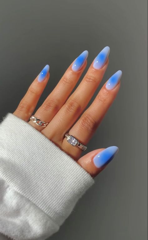 @ glossytipped on ig Blueberry Milk Aura Nails, Spray Nails Design, Summer 2025 Nails, Summer Nails Spain, California Nails Ideas, Nails For Spain, Summer Nail Ideas Almond, Spain Nails, Summer Nails 2020