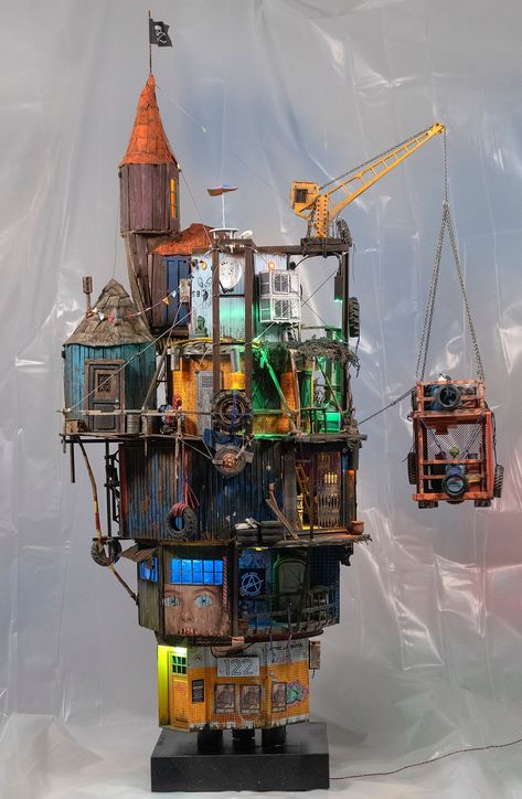 Haphazard Safe Havens Rise into the Sky in Simon Laveuve’s Miniature Post-Apocalyptic Islands — Colossal Simon Laveuve, Elevated Architecture, Diorama Ideas, Floating City, Mixed Media Sculpture, Colossal Art, Graffiti Tagging, Cyberpunk City, Card Board