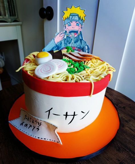 Ramen Cake Design, Ramen Birthday Cake, Ramen Birthday Party, Naruto Birthday Cake, Ramen Cake, Naruto Party Ideas, Naruto Cake, Impressive Cakes, Naruto Ideas