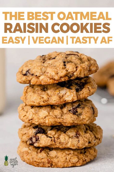 Cookies With Raisins, Vegan Oatmeal Raisin Cookies, Best Oatmeal Raisin Cookies, Vegan Baking Recipes, Vegan Oatmeal, Vegan Cookies Recipes, Oatmeal Cookies Chewy, Cookies Vegan, Cookies Easy