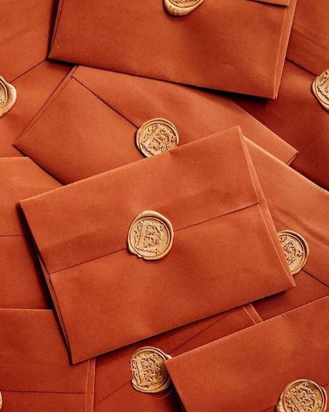 Special thanks to @evisonstylingco for styling our orange envelopes to her liking. Don't they just look beautiful? We totally dig this old fashioned wax seal theme! Orange Envelope Aesthetic, Old Orange Aesthetic, Orange Business Aesthetic, Orange Wax Seal, Orange Royal Aesthetic, Orange Gold Aesthetic, Burnt Sienna Aesthetic, Rust Color Aesthetic, Rust Orange Aesthetic