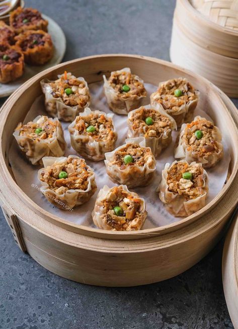 Steaks Black Pepper Tofu Steaks 7. Crispy Tofu Katsu (actually made this for the first time years back but still a fave 🙈) Shu Mai Recipe, Siomai Recipe, Shu Mai, Mapo Tofu, Steamed Dumplings, Chinese Dumplings, America's Test Kitchen Recipes, Cooks Illustrated, Chow Mein