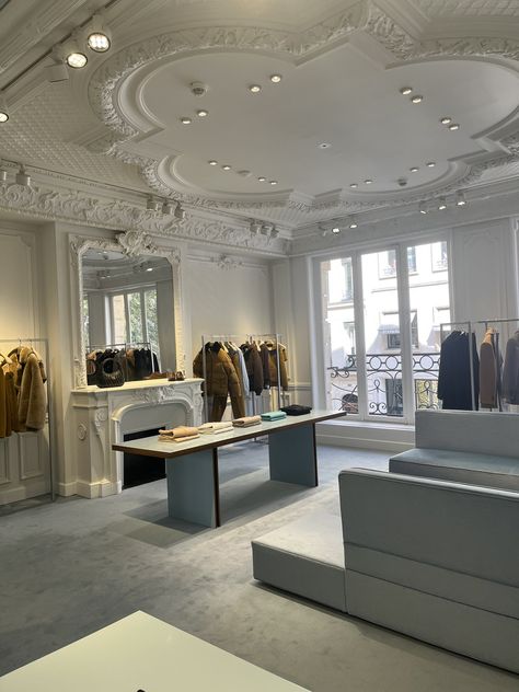 Miu Miu Store, Vanity Mirror, Miu Miu, Showroom, Paris, Pins, Furniture, Home Decor, Home Décor