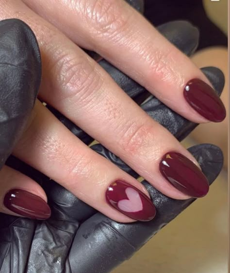 Almond Gel Manicure Ideas, Purple Nails Oval Shape, Short Nail Burgundy, Dark Feminine Nails Short, Decent Nails Simple, Deep Red Nail Ideas, Short Maroon Nails With Design, Maroon Heart Nails, Simple Red Nails Designs