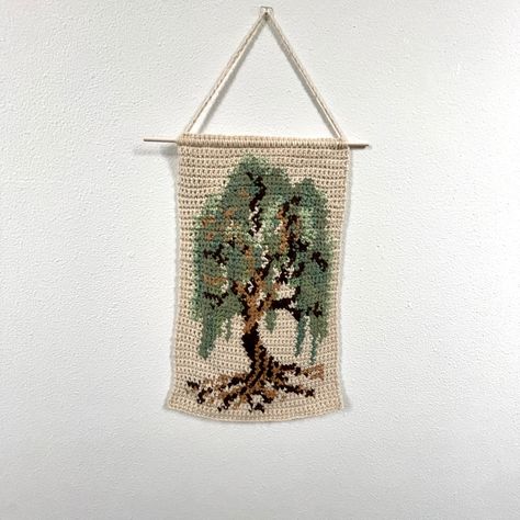 insta: @kazziecrochet Crochet Tree Tapestry, Tree Tapestry Crochet, Crochet Tapestry Room Decor, Plant Tapestry Crochet, Tapestry Room, Crochet Tree, Tree Tapestry, Crochet Plant, Crochet Tapestry