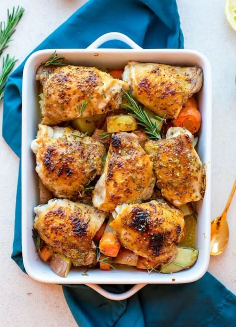 Low FODMAP Maple Mustard Chicken with earthy rosemary, potatoes, carrots and crispy chicken skin  - a full dinner with only 10 ingredients made in under an hour! | Paleo Gluten Free Low Fodmap Chicken Recipes, Fodmap Chicken Recipes, Maple Mustard Chicken, Crispy Chicken Skin, Fodmap Dinner, Fodmap Chicken, Fodmap Recipes Dinner, Low Fodmap Chicken, Low Fodmap Recipes Dinner