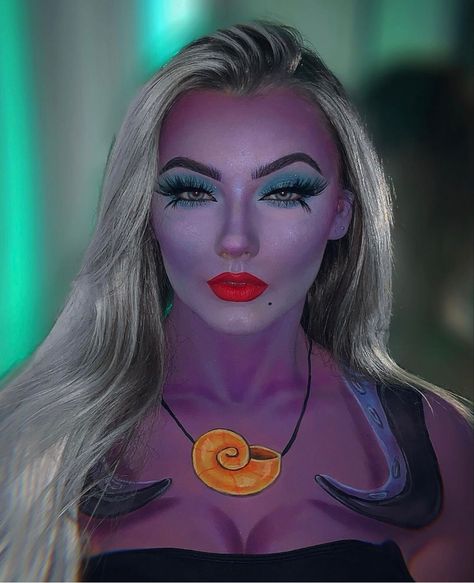 Ursula Face Paint, Ursula Halloween Makeup, Villain Makeup, Ursula Makeup, Little Mermaid Makeup, Halloween Makeup Artist, Halloween Parejas, Halloween Disney, Halloween Makeup Scary