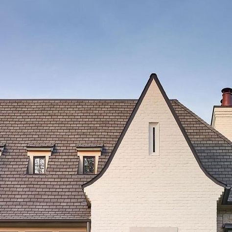 Alpine Manor on Instagram: "We love a great exterior with curb appeal, and this white brick and stone beauty built by @kingswoodhomes has gobs of it! ⁣​​​​​​​​ ⁣​​​​​​​​ Build: @kingswoodhomes⁣​​​​​​​​ Photography: @mb_productions_nc⁣​​​​​​​​ ⁣​​​​​​​​ ⁣​​​​​​​​ ✨ Follow @alpine_manor ✨⁣​​​​​​​​ ⁣​​​​​​​​ ⁣​​​​​​​​ Exterior Design⁣​​​​​​​​ #exteriordesign #homeexterior #architecturelover #instagood #flashesofdelight #ggathome #houseandhome #myhousebeautiful #showmeyourstyled #modernhome #myhome Gable Detail, Manor Exterior, White Brick, Brick And Stone, Curb Appeal, Design Inspo, Interior Designer, Love A, Exterior Design