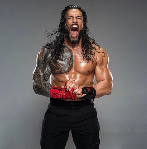 Roman Reigns Wrestlemania, Joseph Anoai, Roman Reigns Family, Roman Reigns Smile, Roman Reigns Shirtless, Roman Reigns Wwe Champion, Wrestling Stars, Wwe Roman Reigns, Wrestling Superstars