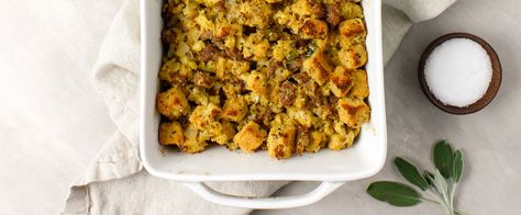 Zone Diet Recipes, Blue Zones Diet, Cornbread Stuffing Recipes, Blue Zones Recipes, Sausage Cornbread Stuffing, Zone Recipes, Gluten Free Cornbread, Holiday Dinner Table, Blue Zone