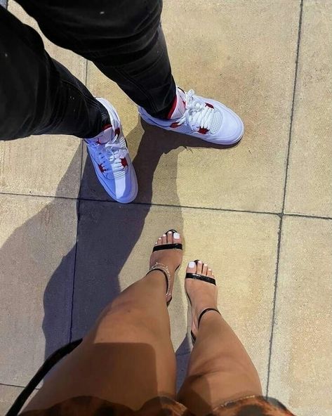 Couple Shoes Pictures, Youth Photos, Tupac Pictures, Couple Goals Teenagers Pictures, Girls Night Party, Couple Shoes, Cute Couple Outfits, Black Love Couples, Couple Goals Teenagers