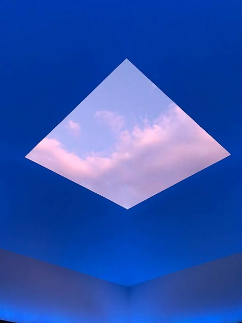 James Turrell Light Installation, James Turrell Lights, Turrell James, James Turrell Art, James Turrell Light, Contemporary Art Forms, In Praise Of Shadows, Light Art Installation, James Turrell