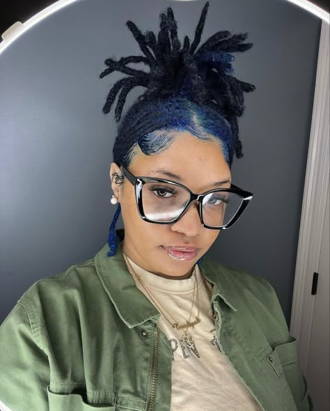 Midnight Blue Locs Black Women, Teal Locs Black Women, Blue Dreads Black Women, Blue Black Locs, Dark Blue Locs, Loc Colors Black Women, Blue Locs Black Women, Black Hair Locs, Blue Locs