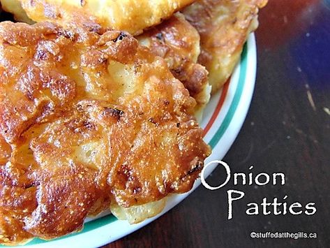 Onion Patties Onion Patties Recipe, Onion Patties, Onion Ring, Patties Recipe, Whipped Cream Frosting, Sweet And Sour Sauce, Christmas Food Dinner, Onion Recipes, Cream Frosting