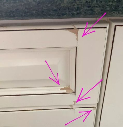 Do your kitchen cabinets look like this? You don’t have to replace them or do a complete kitchen reno. I’m going to show you a quick and easy way to restore damaged cabinets. If your cabinets are chipping and peeling, the good news is you don’t have to go through the expense of replacing them. There is a way to fix them and to save you’re a lot of money. This is a picture of the kitchen cabinets before we restored them. As you can see there are many are… Chipped Kitchen Cabinets, Cabinet Refresh, Cabinet Repair, Aging Terra Cotta Pots, Laminate Kitchen Cabinets, Heirloom Traditions Paint, Laminate Cabinets, Diy Toy Storage, Mdf Cabinets