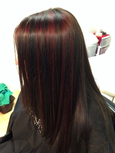 Highlight Hair Ideas, Red Balayage Hair, Skunk Hair, Highlight Hair, Red Hair Inspo, Wine Hair, Y2k Hairstyles, Cute Hair Colors, Hair Color Streaks