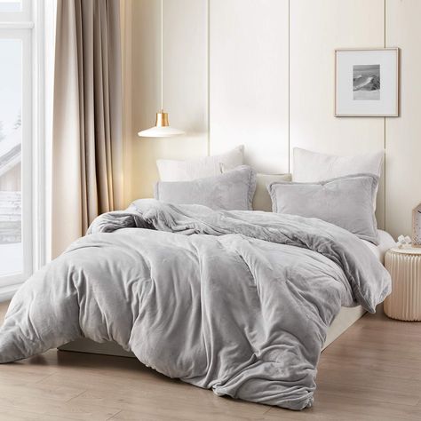 PRICES MAY VARY. Size: King Bedding Duvet Cover - Oversized King XL Material: Luxury Plush Construction: A super plush duvet cover designed to encase your comforter Includes: (1) King Duvet Cover 112" x 94", (2) King Shams 20" x 36" x 2" Flange Inspired by things that make you do a double-take. The unexpected causes enough shock to go back and inspect if you really saw or in this case felt what you thought you felt. Test it out... After you order this ultra plush Coma Inducer leave it out for ot Gray Bed Set, Bedroom Nook, Grey Comforter, Grey Duvet, Mansion House, Affordable Bedding, Dream Mansion, Soft Core, House Details