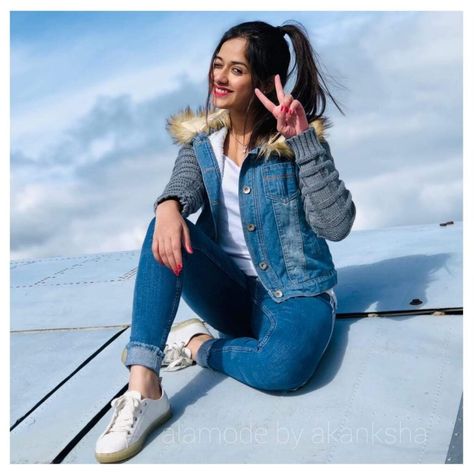 Avneet Kaur Vs Jannat Zubair Vs Aashika Bhatia: Who Slays in Denim Jacket Better? | IWMBuzz Jannat Zubair Cute Pics, Jannat Zubair Rahmani, Inspiration Portrait, Jannat Zubair, Teen Celebrities, Cute Pics, Girls Dp Stylish, Stylish Photo Pose, Bollywood Girls