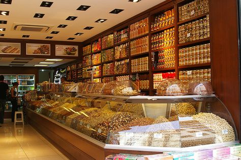 nut and dry fruits store Dry Fruit Shop Interior Design, Store Counter Design, Season Project, Nut Store, Fruit Store, Shop Counter Design, City Of Gold, Best Things To Buy, Grocery Store Design