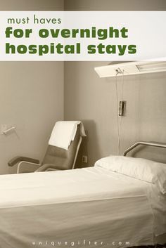 Here is an epic list of must-haves for overnight hospital stays, whether scheduled or by accident, take these things to your family & friends! This is especially good for pregnancy planning! Hospital Stay Care Package, Hospital Survival Kit, Hospital Packing List, Hospital Bag List, Surgery Care Package, Hospital List, 50's Housewife, Pregnancy Planning, Hospital Checklist