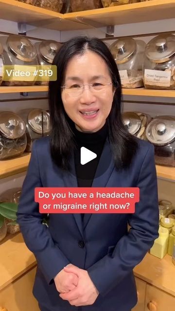 Tianyu Zhang ,BM , MPH, L.Ac, R.Ac ; practicing tcm 37 ys on Instagram: "Do you have a headache or migraine right now? Try these tips based on Traditional Chinese Medicine! #headache #migraine #traditionalchinesemedicine #chinesemedicine #headachesrelief #headaches #acupressure #acupress #migrainerelief #migrainerelieftok #fyp" Vitamins For Headaches, Acupuncture For Headaches, Migraine Headaches Remedies, Pressure Points For Migraine Relief, Headache And Nausea Remedies, What Helps Headaches, Quick Headache Relief, Migraine Friendly Bedroom, Acupressure For Headache