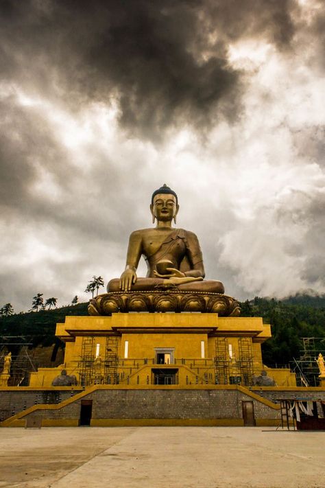 Writers Tips, Giant Buddha, Bhutan Travel, Cultural Travel, Inspiration Pics, Golden Buddha, Family Tour, Buddha Statues, Backpacking Tips