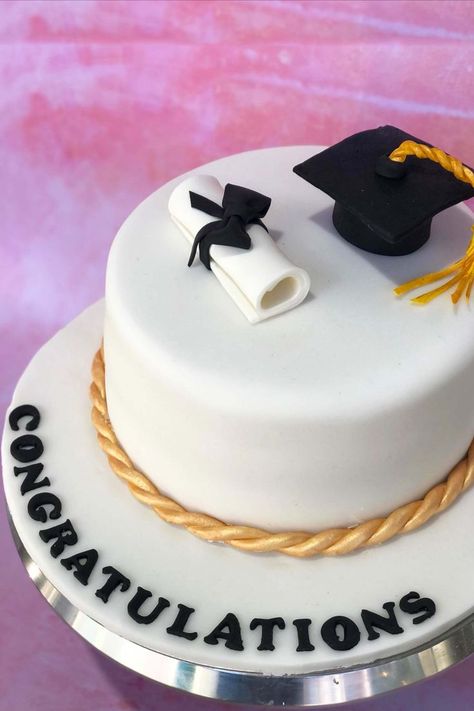 Chemistry Cake, Simple Graduation Cakes, Kunafa Recipe, Graduation Cake Designs, Graduation Party Cake, Cake Quotes, Cupcake Cake Designs, Diy Cake Decorating, Graduation Cake