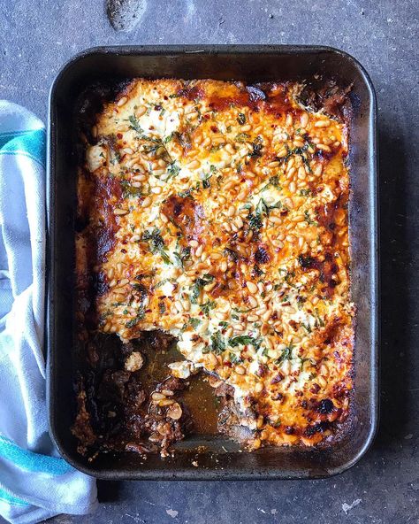 Yotam Ottolenghi on Instagram: “Pretty quick lamb and aubergine tray bake with yogurt, egg and feta on top. An intense joy by @noorishbynoor. #testkitchen” Moussaka Recept, Baking With Yogurt, Tray Bake, Yotam Ottolenghi, Culinary Skills, Wine And Dine, Whole Foods, Meat Dishes, Wedding Food