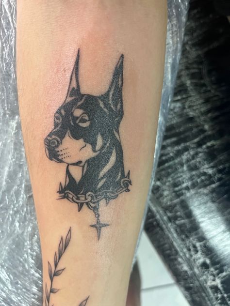 Rottweiler Tattoo, Doberman Tattoo, Cupid Tattoo, Minimalist Tattoo Ideas, Tattoo Dog, Upper Arm Tattoos, Tattoo Signs, Spooky Tattoos, Cute Tiny Tattoos