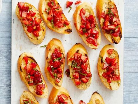 Squash Crostini, Pomegranate Salsa, Avocado Yogurt Dip, Balsamic Bruschetta, Feta Bites, Appetizer Bread, Tomato Parmesan, Summer Salsa, Balsamic Marinade