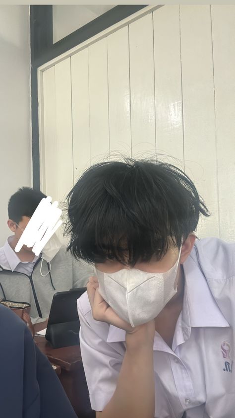 Barcode Tin, Barcode Tinnasit, Hairstyles Aesthetic, Drama Tv Shows, Aesthetic Boy, Gmmtv Actors, Makeup Style, Asian Makeup, Asian Boys