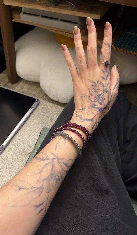 Tattoo Leaf Arm, Forearm Rose Tattoo Women, Under Arm Tattoo For Women, Arm Piece Tattoo Women, Stars On Hand Tattoo, Nature Arm Sleeve Tattoos, Nature Hand Tattoo, Leaf Wrist Tattoo, Flower Hand Tattoos For Women