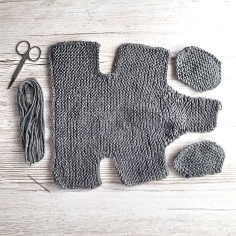 Makerist - Merino baby elephant - Knitting Showcase - 3 Elephant Knitting Pattern, Garter Stitch Knitting, Knitted Toys Free Patterns, Crochet Teddy Bear Pattern, Animal Knitting Patterns, Knitting Patterns Toys, Crochet Teddy Bear, Knitted Animals, Teddy Bear Pattern