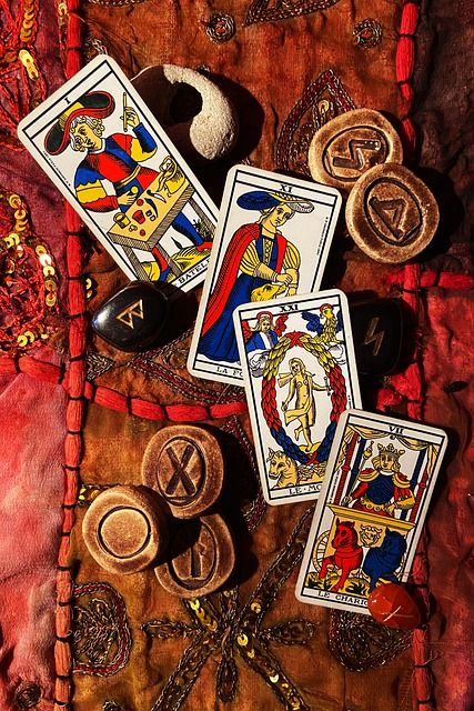 Buda Wallpaper, Tarot Horoscope, Tarot Significado, Love Tarot Reading, Marketing Facebook, Web Analytics, Daily Tarot, Astral Projection, Love Tarot