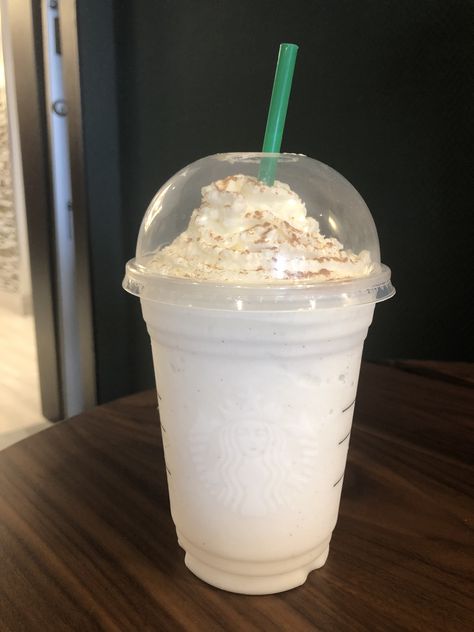 Simple vanilla bean Frappuccino with cinnamon on top Vanilla Bean Frappuccino, Chocolate Covered Fruit, Starbucks Frappuccino, Kids Menu, Starbucks Coffee, Vanilla Bean, Chocolate Covered, Coffee Drinks, Cinnamon