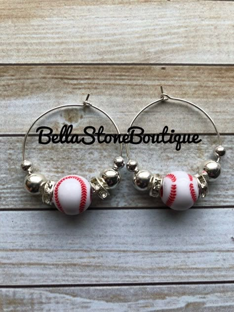 **Now available in other sports! Baseball, Softball, soccer, basketball and football ! Make sure to choose your earring choice at checkout   Baseball bling hoop earring . The pictures don't do justice to these earrings! These are super sparkly in person:) These hoop earrings are made with silver plated findings .Quality craftsmanship in all my handmade creations:)Thanks for looking at my shop, please convo me with any questions, or for more than one pair, thank you!☺️ Diy Sports Jewelry, Football Jewelry Diy, Softball Earrings Diy, Diy Sports Earrings, Baseball Beaded Earrings, Diy Baseball Earrings, Sports Mom Earrings, Diy Baseball Jewelry, Sports Earrings